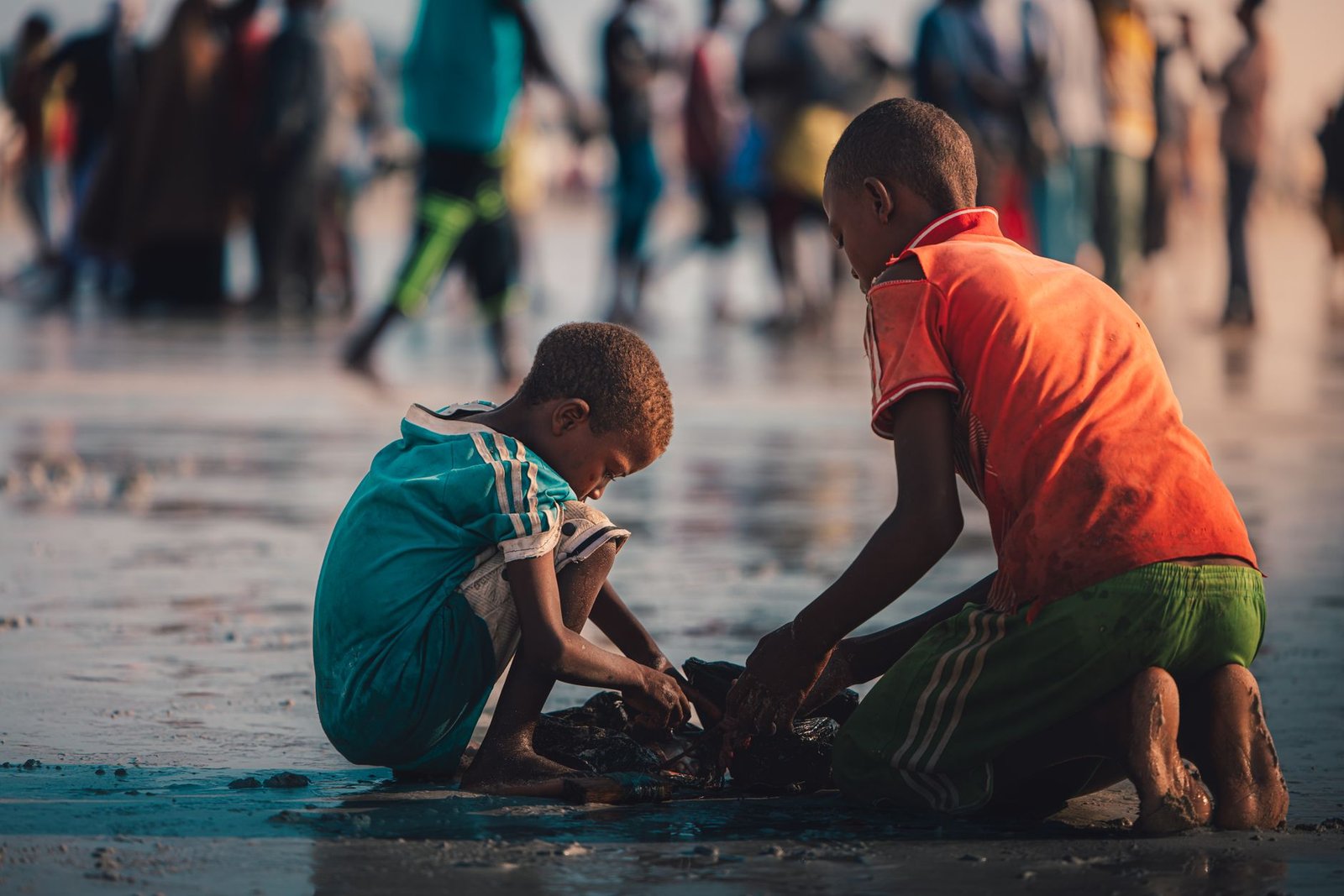 children playing by the beach in somalia